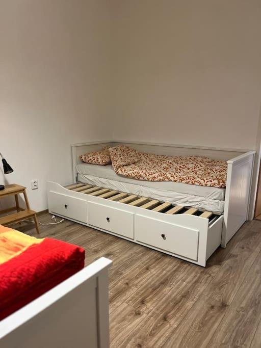 Rodinny Apartman Nedaleko Centra Banská Bystrica Buitenkant foto