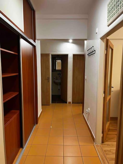 Rodinny Apartman Nedaleko Centra Banská Bystrica Buitenkant foto